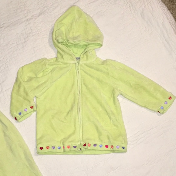 Little girls sz 24 months two piece outfit - Picture 3 of 5